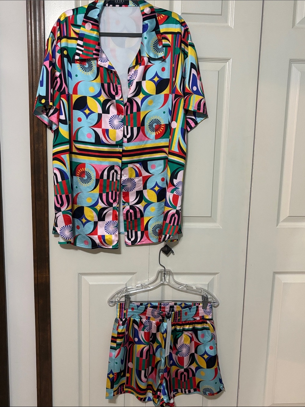 Colorful Geometric Button-Up Top & Shorts Set - Multicolor